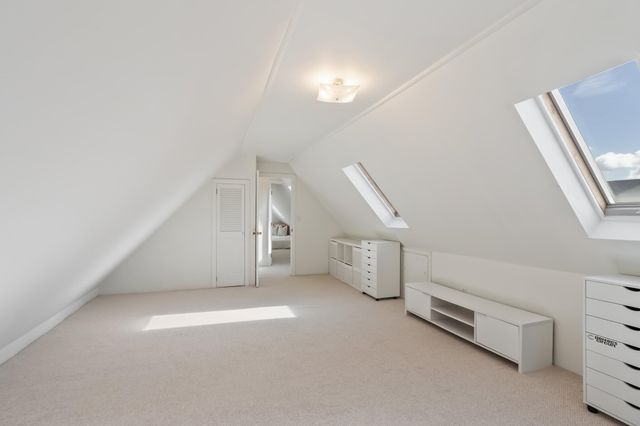 7 Thoreau Court 7, Concord, MA 01742