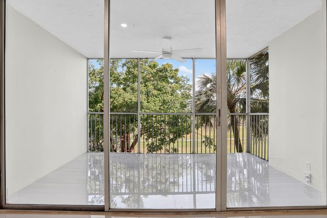 2651 S Palm Aire Drive S 305, Pompano Beach, FL 33069