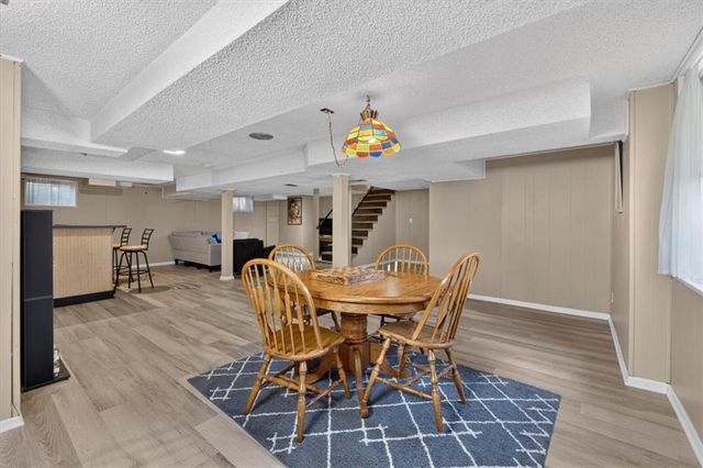 5714 W 77th Terrace, Prairie Village, KS 66208