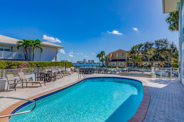 120 Lehane Terrace 309, North Palm Beach, FL 33408