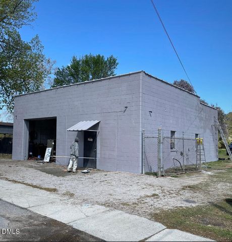 213 E Main Street, Fremont, NC 27830