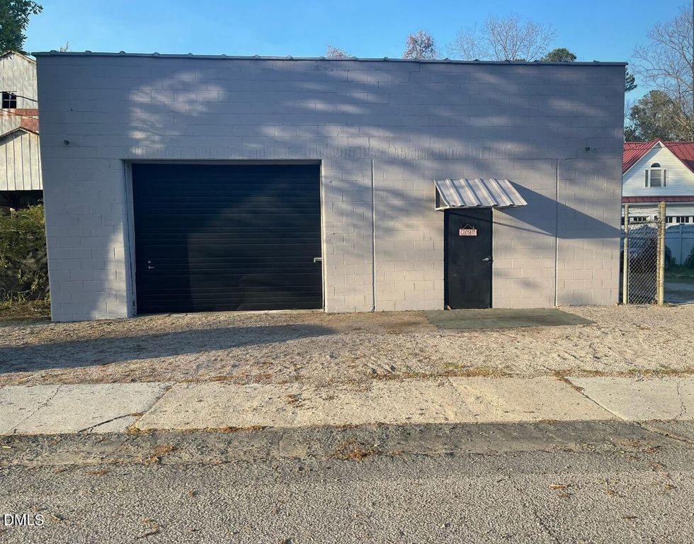 213 E Main Street, Fremont, NC 27830