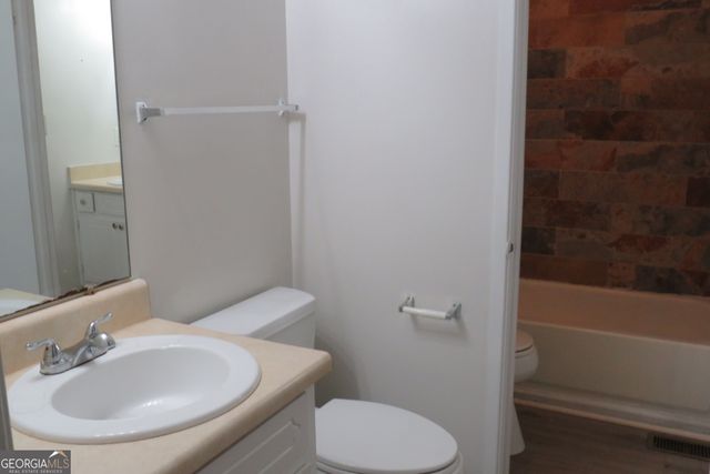 4720 RALEIGH Court SE, Conyers, GA 30094