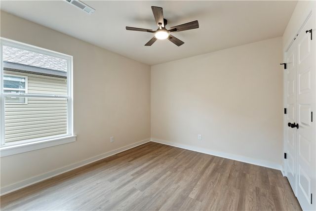 1712 Gerald Shay Road, Gentry, AR 72734
