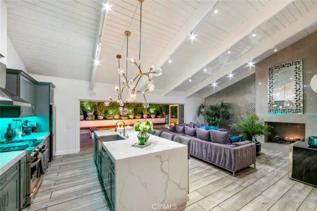 13692 Jenet, Santa Ana, CA 92705