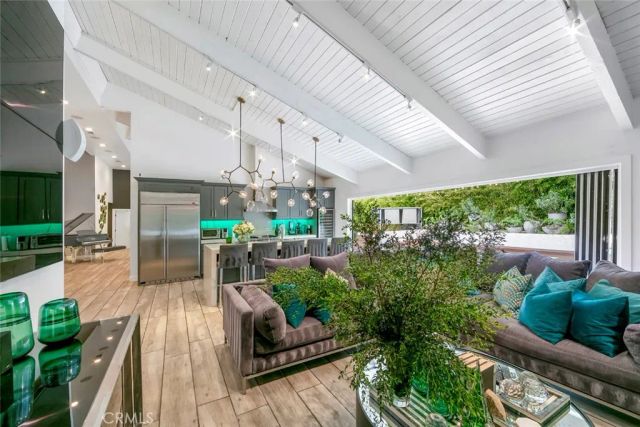 13692 Jenet, Santa Ana, CA 92705