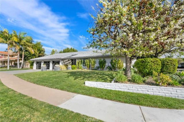 13692 Jenet, Santa Ana, CA 92705