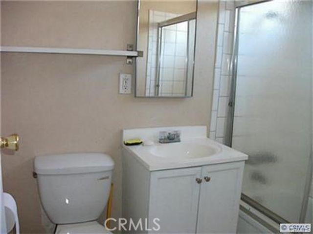 2156 Gaviota Avenue, Signal Hill, CA 90755