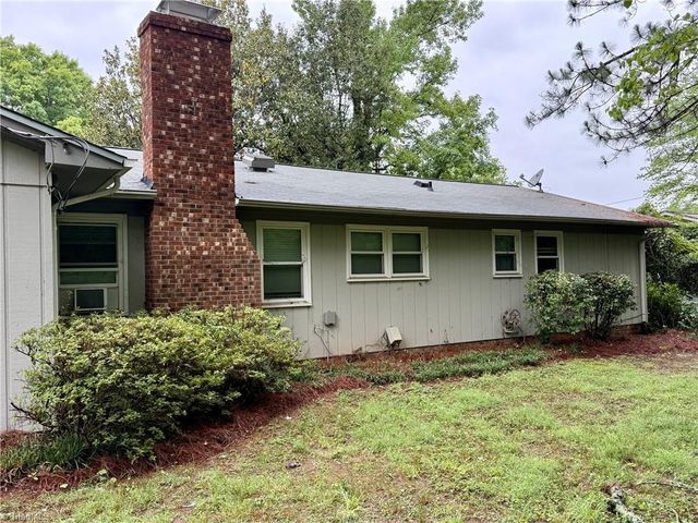 1902 Tennyson Drive, Greensboro, NC 27410