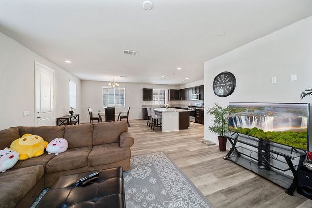 40114 Calle Real, Murrieta, CA 92563