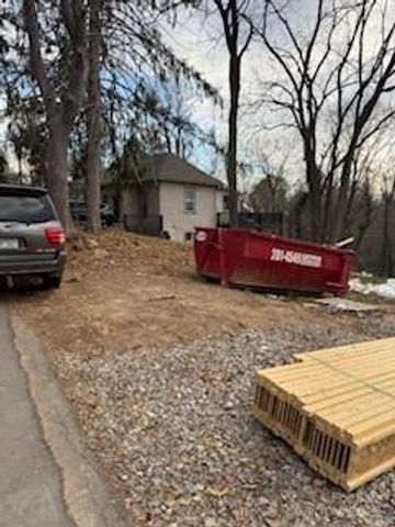 99999 Dalton Street, Asheville, NC 28803