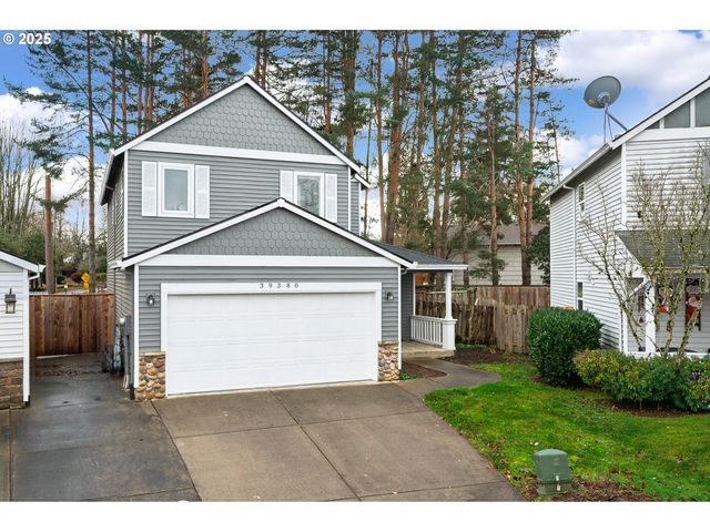39380 AMHERST St, Sandy, OR 97055