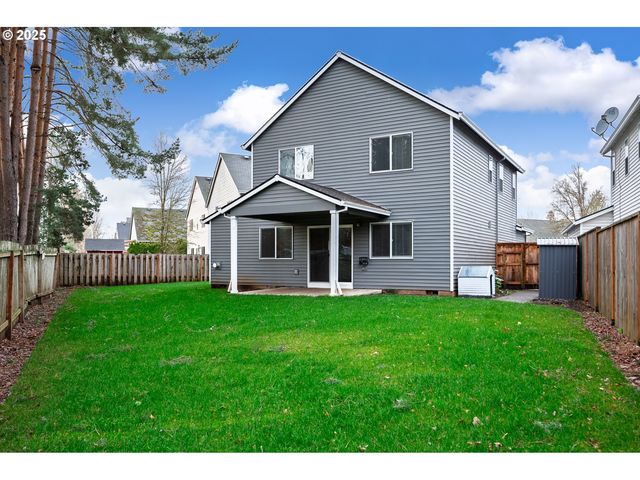 39380 AMHERST St, Sandy, OR 97055