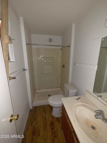 3855 W GREENWAY Road, Phoenix, AZ 85053