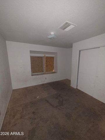 3855 W GREENWAY Road, Phoenix, AZ 85053