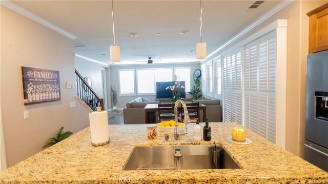 20544 Galloway, Canyon Country, CA 91350