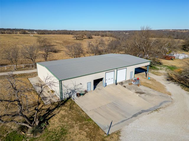 11918 Riek Road, Krum, TX 76249