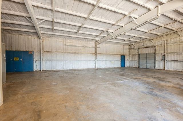 11918 Riek Road, Krum, TX 76249