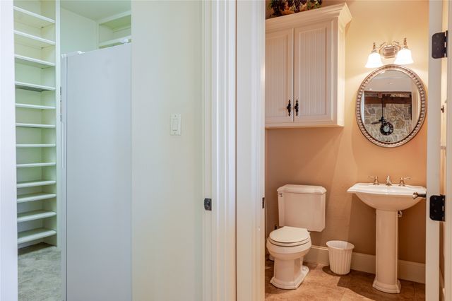 11918 Riek Road, Krum, TX 76249