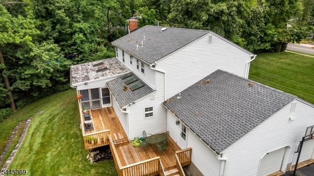 81 Poplar Dr, Hanover Twp., NJ 07950