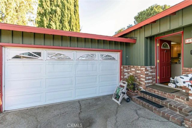 10706 Rhodesia Ave., Sunland, CA 91040