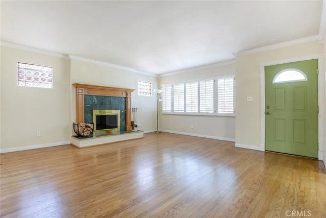 10706 Rhodesia Ave., Sunland, CA 91040