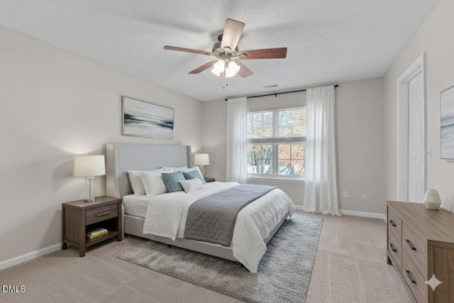 201 Adefield Lane, Holly Springs, NC 27540