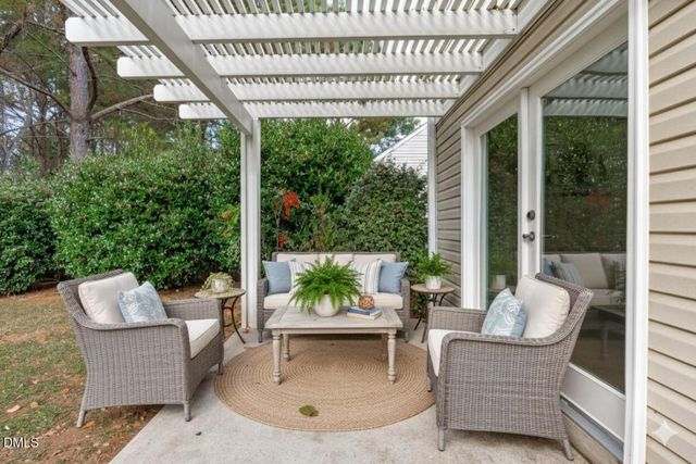 201 Adefield Lane, Holly Springs, NC 27540