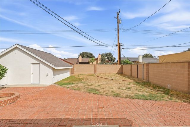 15729 Hesse, La Mirada, CA 90638
