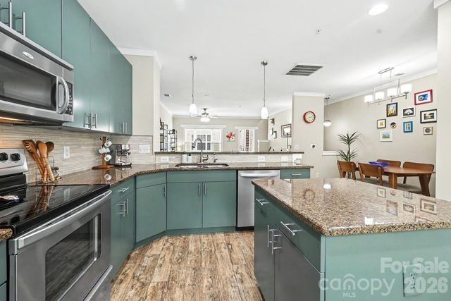 1733 Matheson Avenue B, Charlotte, NC 28205