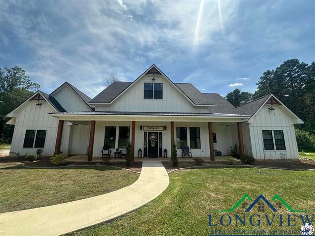 9232 E Hwy 77, Atlanta, TX 75551