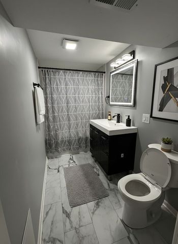 62 W 113th Street, Chicago, IL 60628