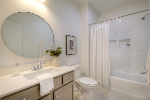 3984 Golf Ave., Little River, SC 29566