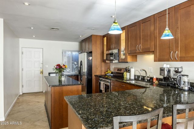 3002 N 32ND Street 17, Phoenix, AZ 85018