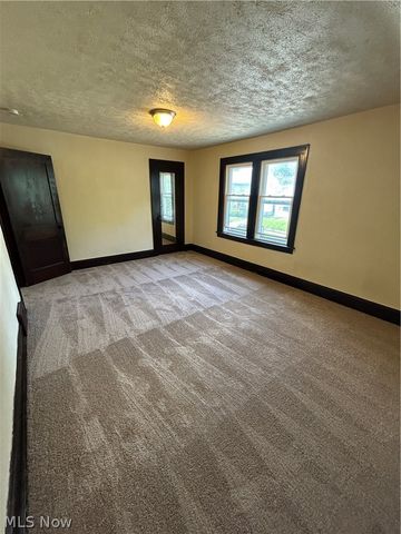 1178 Tampa Avenue, Akron, OH 44314