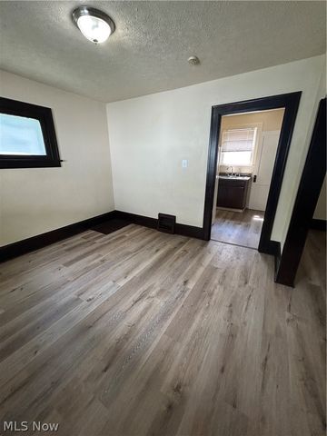 1178 Tampa Avenue, Akron, OH 44314