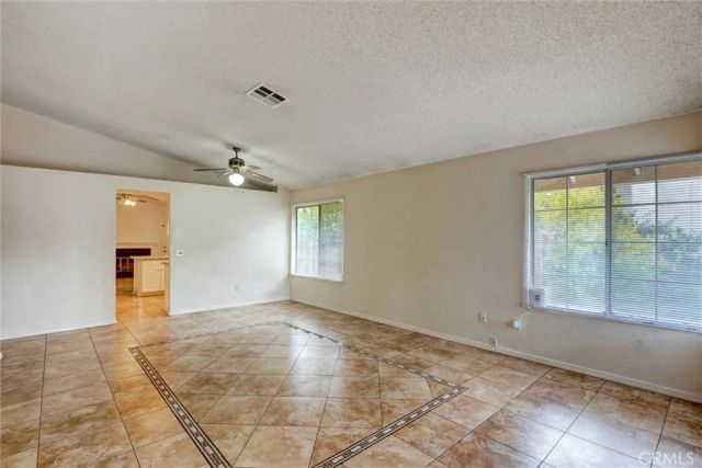 2627 E Avenue Q15, Palmdale, CA 93550