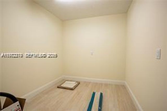 1713 Whitehall Drive 302, Davie, FL 33324