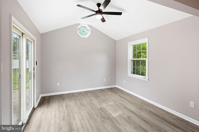 22 ARGYLE AVE, Blackwood, NJ 08012