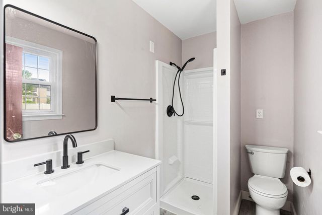 22 ARGYLE AVE, Blackwood, NJ 08012