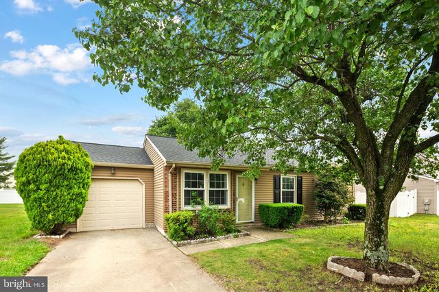 22 ARGYLE AVE, Blackwood, NJ 08012