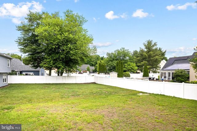 22 ARGYLE AVE, Blackwood, NJ 08012