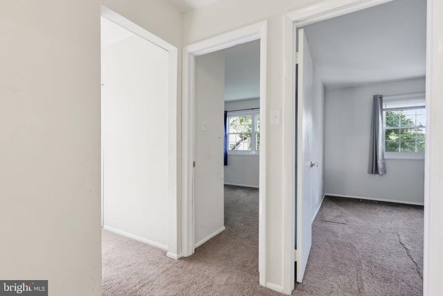 147 COMMONWEALTH DR, Newtown, PA 18940