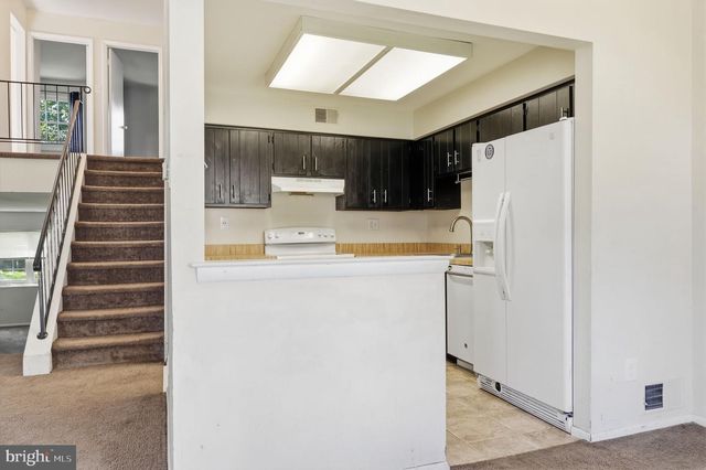147 COMMONWEALTH DR, Newtown, PA 18940