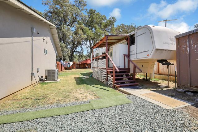 13346 Rices Crossing Rd, Oregon House, CA 95962