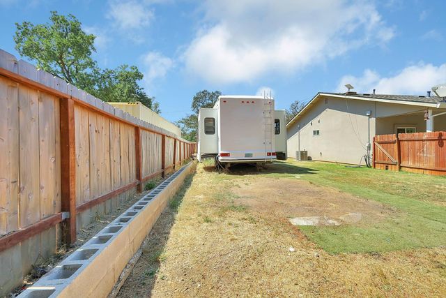 13346 Rices Crossing Rd, Oregon House, CA 95962