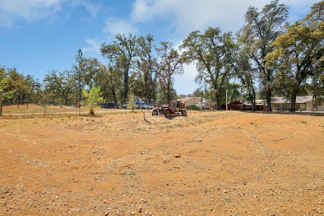 13346 Rices Crossing Rd, Oregon House, CA 95962