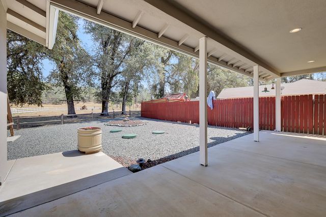 13346 Rices Crossing Rd, Oregon House, CA 95962