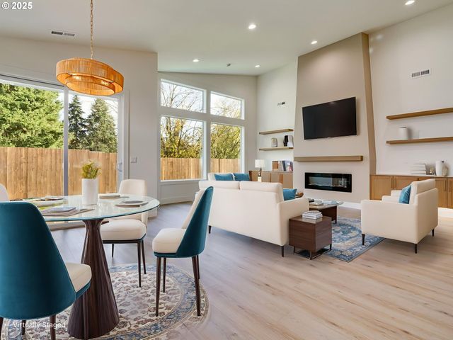 11009 Ne 55TH Ave, Vancouver, WA 98686