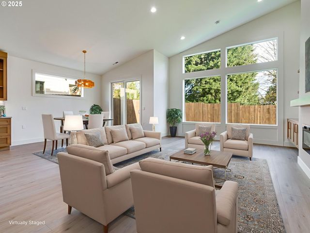 11009 Ne 55TH Ave, Vancouver, WA 98686